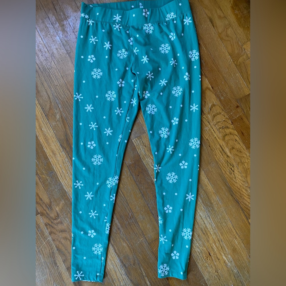 Snowflake Print Leggings